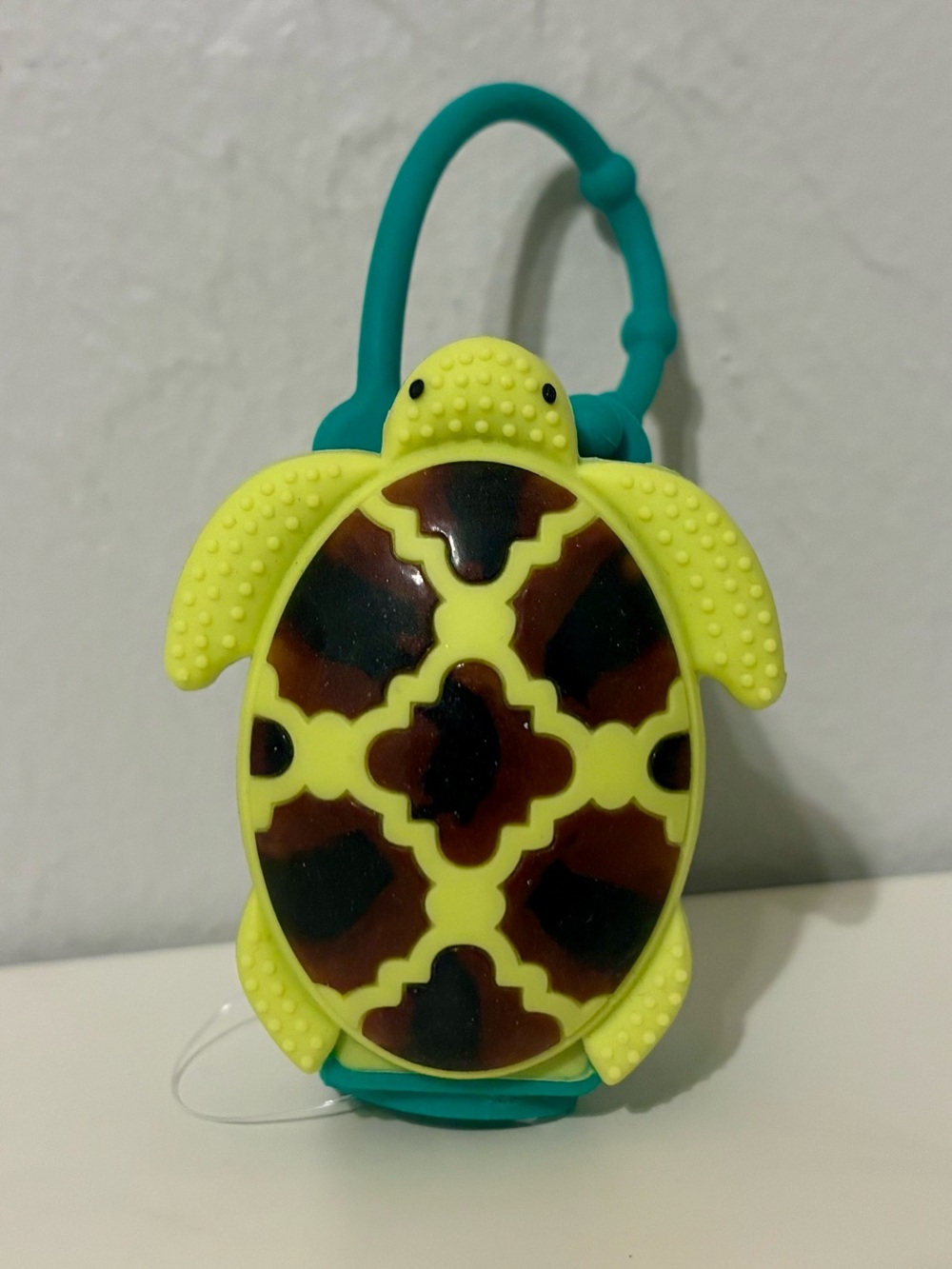 Bath & Body Works Pocketbac Sanitizer Holder Old Style - Picture 1 of 2